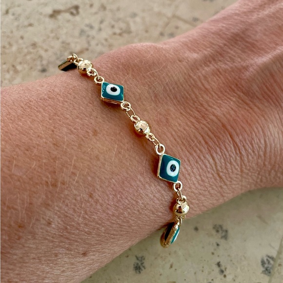 18k Gold Plated Turquoise Evil Eye Bracelet - Picture 6 of 7